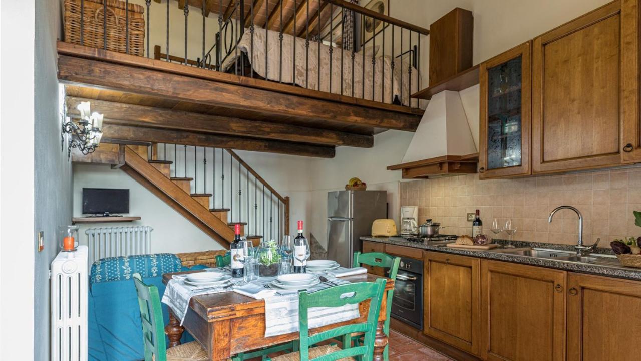 Casale Presciano Pergine Valdarno Quarto foto