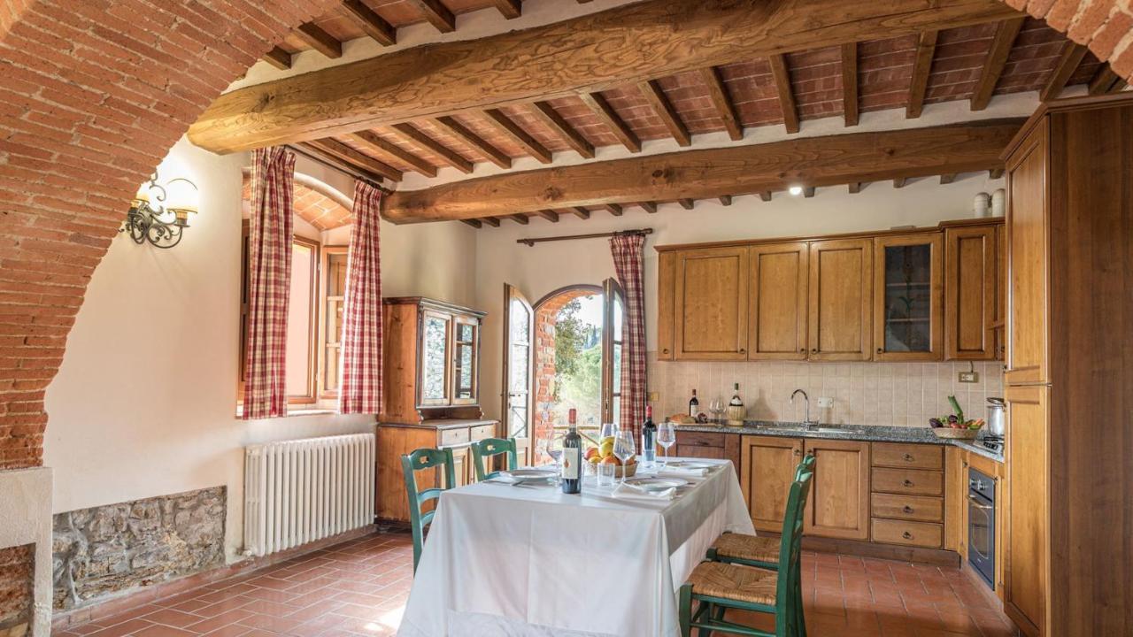 Casale Presciano Pergine Valdarno Quarto foto