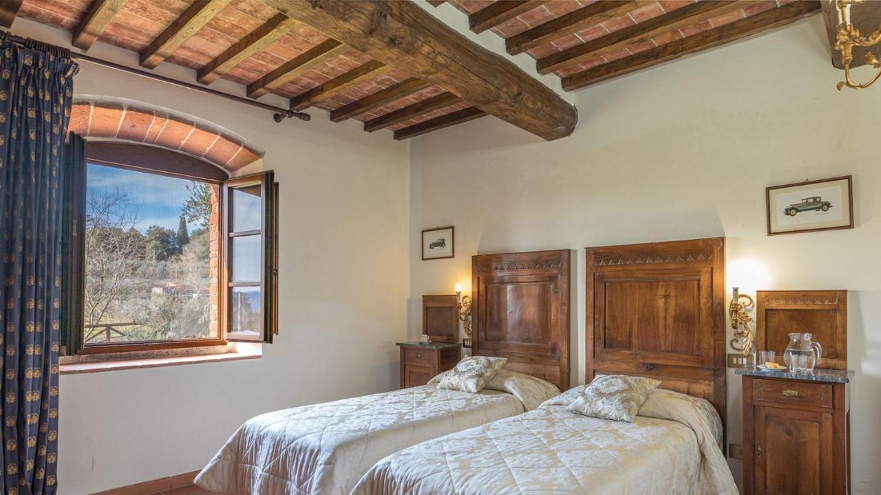 Casale Presciano Pergine Valdarno Quarto foto