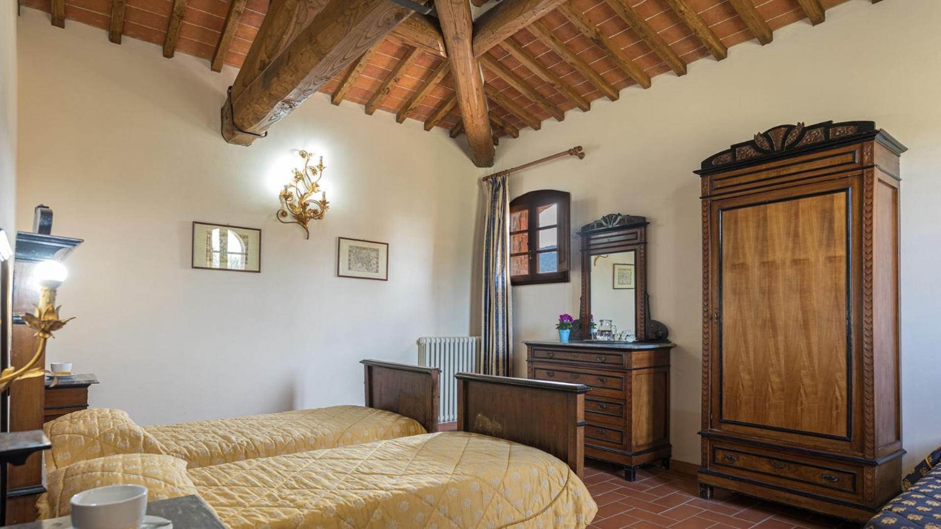Casale Presciano Pergine Valdarno Quarto foto