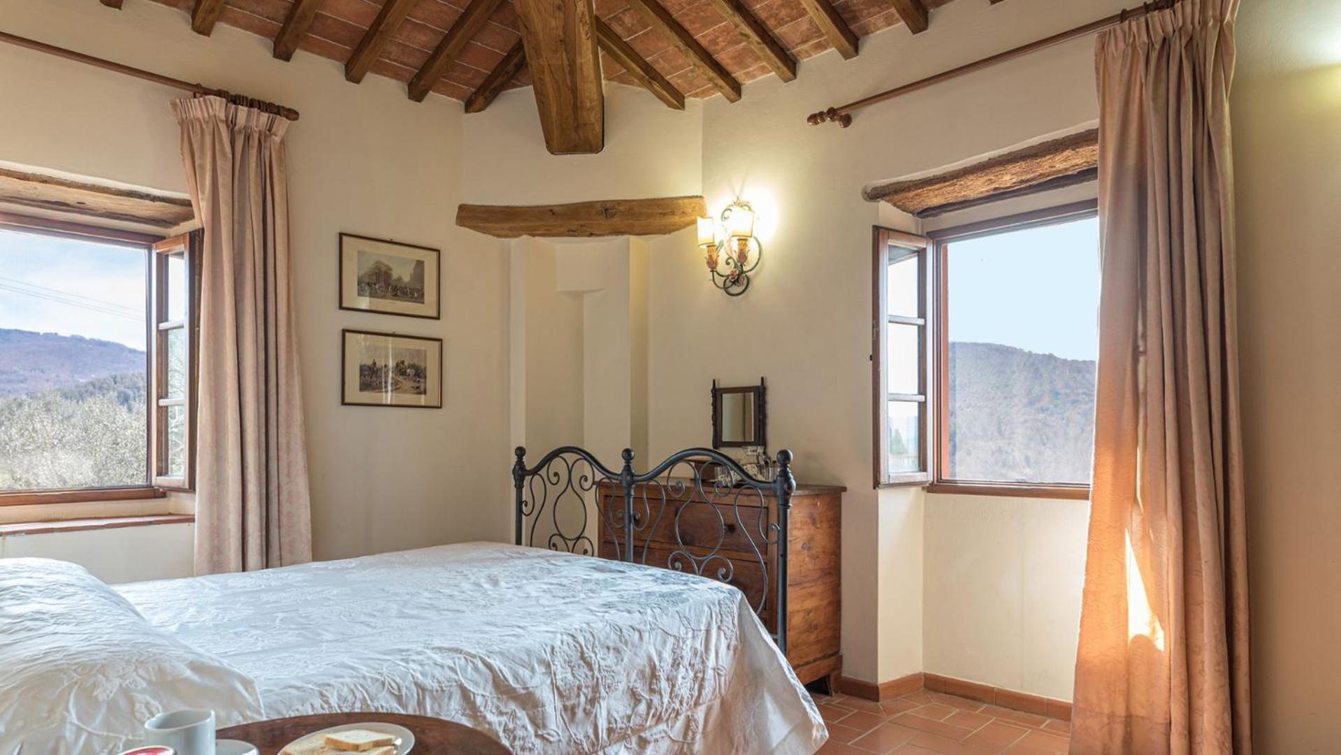 Casale Presciano Pergine Valdarno Quarto foto