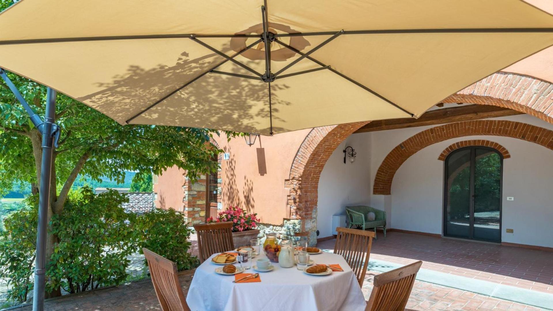 Casale Presciano Pergine Valdarno Quarto foto